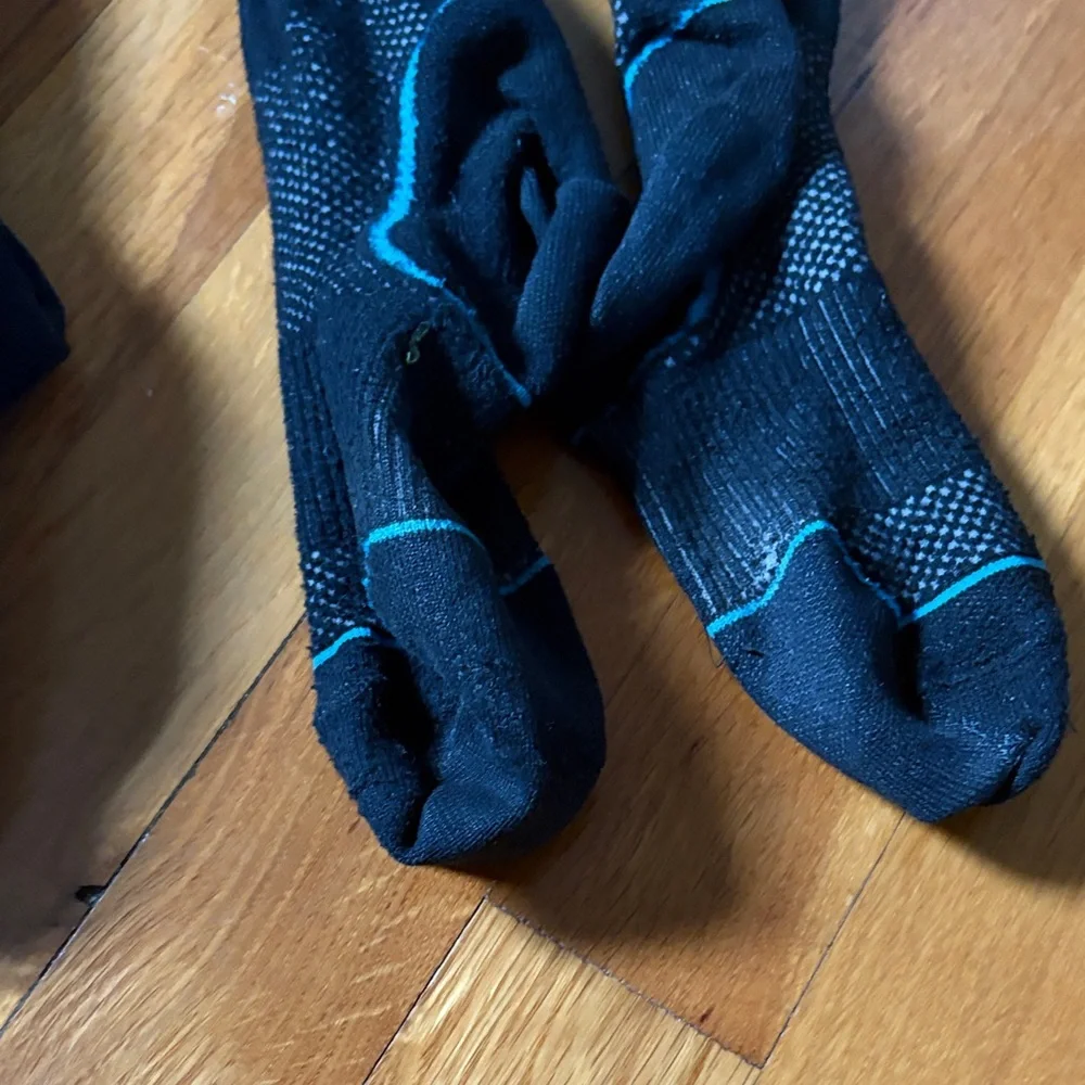 Bauer Hockey Black Sock Bundle